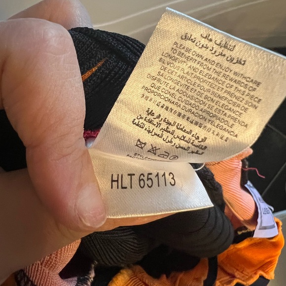 Authentic Herve Leger Strappy Colorblock Dress Sz. M **RARE hard to find style** - Picture 6 of 7